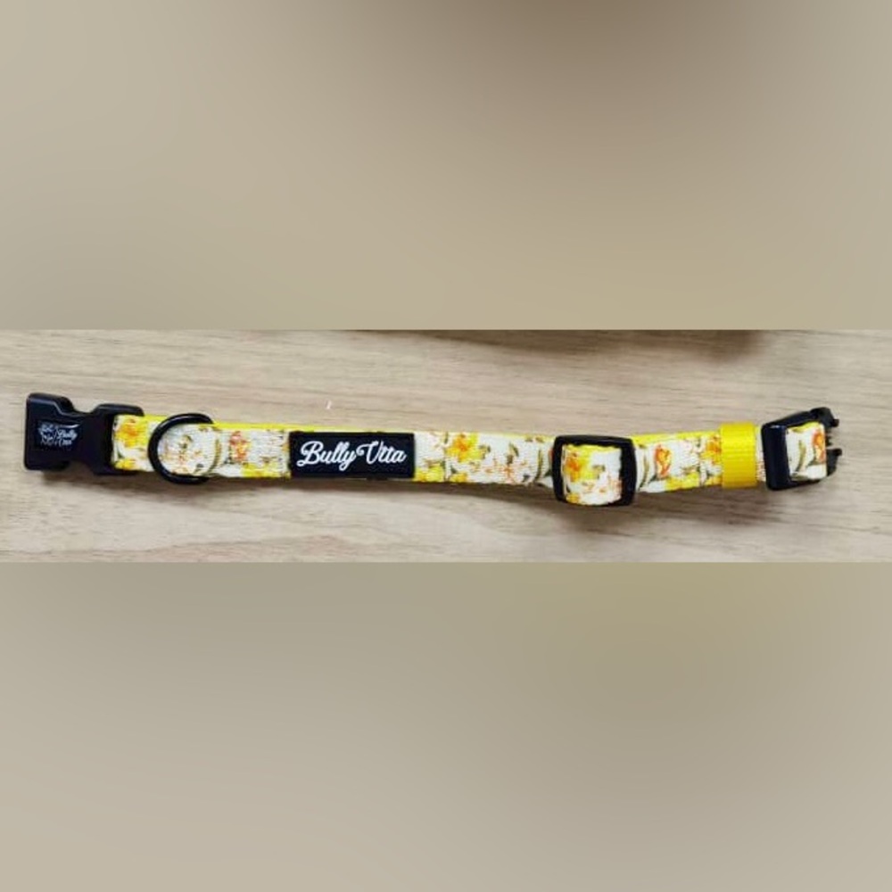 Bully Vita Yellow Floral Adjustable Collar Size XS 8.5”-12”
